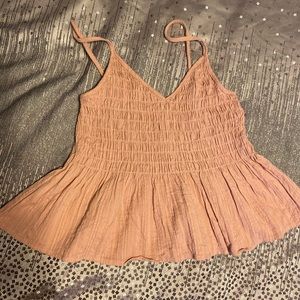 Dusty rose colored stretch tank M